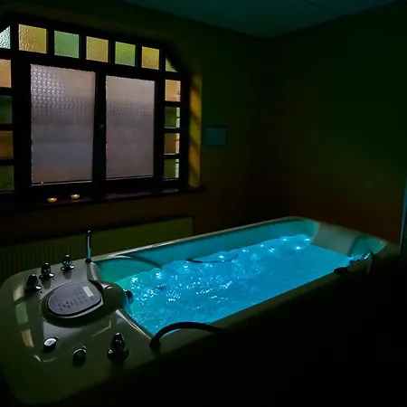 Stary Zdroj Отель Поляница-Здруй